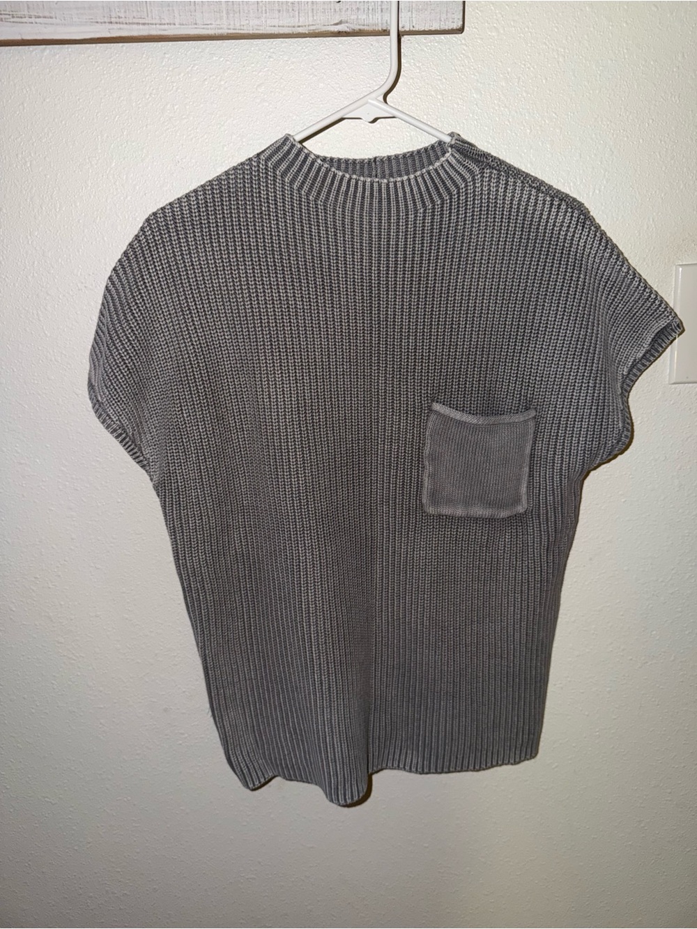 Zenana Outfitters Gray Ribbed Crewneck Pocket Sweater NWOT - Picture 7 of 9